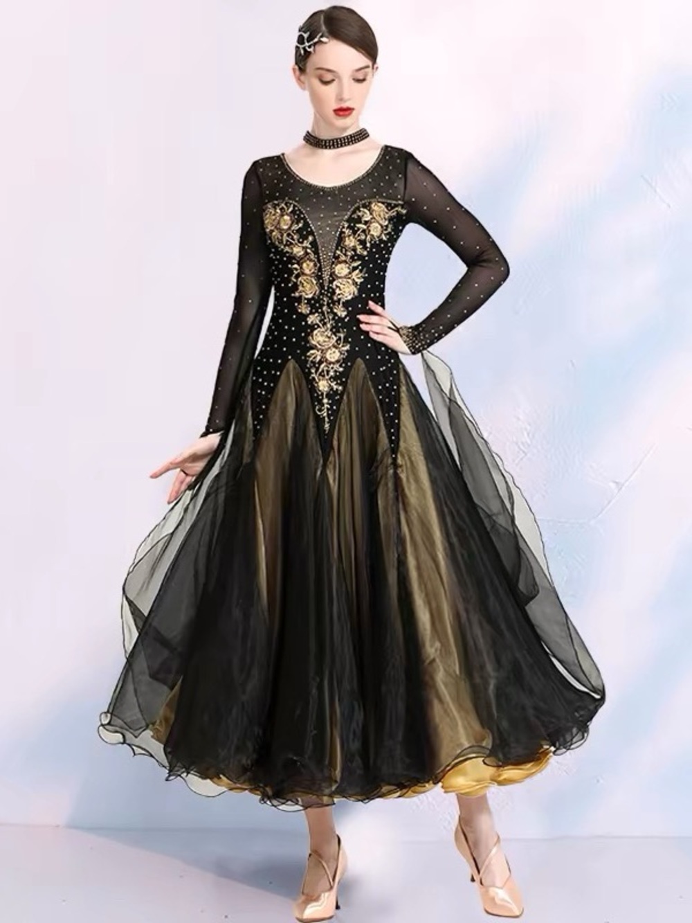 K23-1 Black & Gold Embroidered Maxi Evening Dress